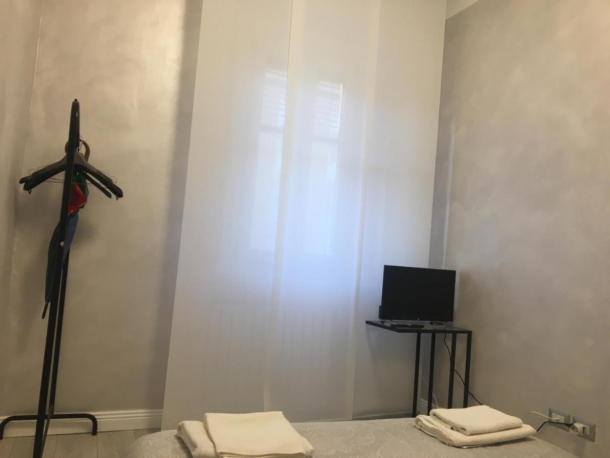 Апартаменти Studio Monte Ceneri Мілан Екстер'єр фото